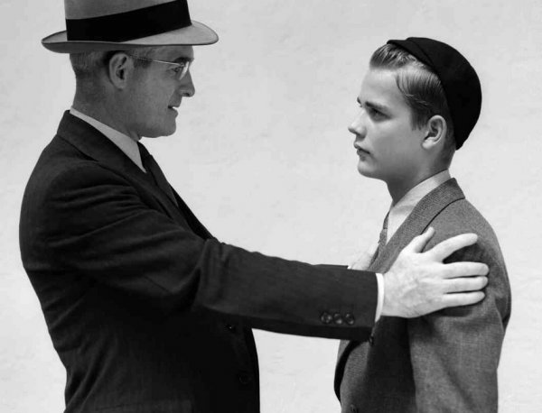 不要怕向别人请教,这反而会提升你的印象分